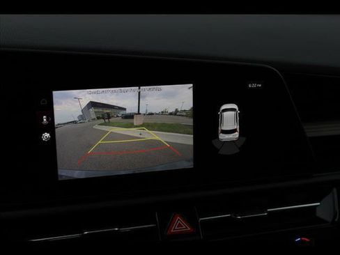 Used 2023 Kia Niro EX Touring image 16