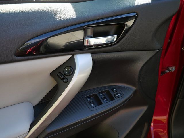 Used 2022 Mitsubishi Eclipse Cross SEL AWD/4WD image 16