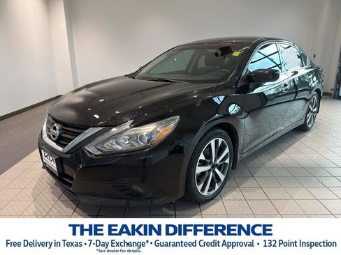Used 2017 Nissan Altima 2.5 SR image 1