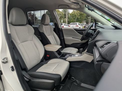 Used 2022 Subaru Forester AWD/4WD image 31
