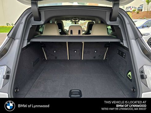 New 2026 BMW iX xDrive45 image 16