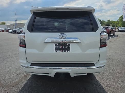 Used 2023 Toyota 4Runner Limited AWD/4WD image 8