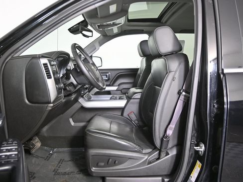 Used 2017 Chevrolet Silverado 1500 LTZ Z71 w/ LTZ Plus Package image 21