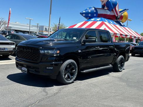 New 2026 RAM 1500 Express AWD/4WD image 2