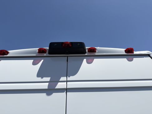 Used 2025 RAM ProMaster 2500 w/ Convenience Group FWD image 39
