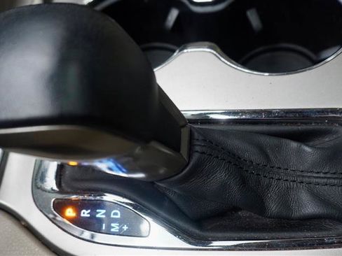 Used 2016 Jeep Grand Cherokee Limited w/ Luxury Group II image 23