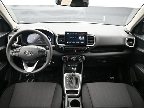 New 2026 Hyundai Venue SE FWD image 11