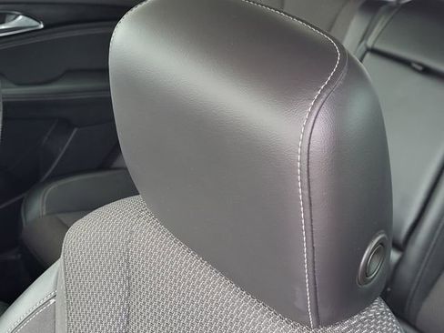 Used 2021 Buick Envision Preferred image 5