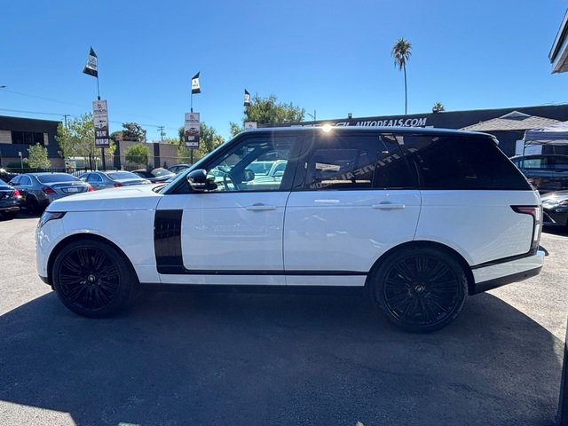 Used 2019 Land Rover Range Rover Supercharged AWD/4WD image 8