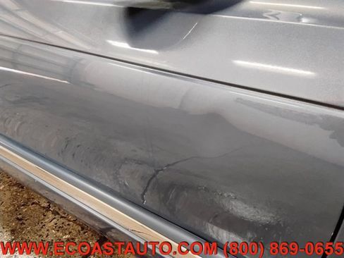 Used 1999 Lincoln Continental image 17