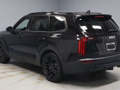 Used 2022 Kia Telluride EX w/ EX Premium Package AWD/4WD image 10