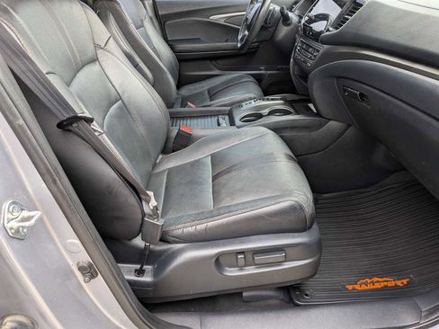 Certified 2022 Honda Passport TrailSport image 16