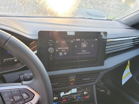 New 2025 Volkswagen Jetta Sport image 8