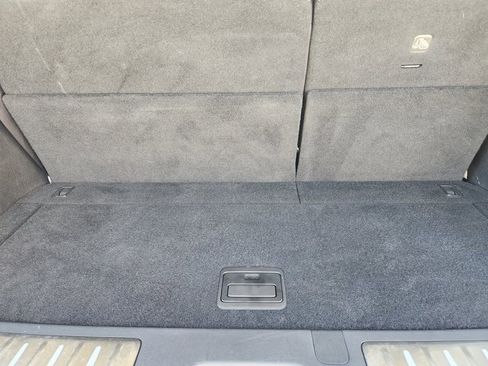 Used 2023 Nissan Armada Platinum w/ Captain's Chairs Package image 32