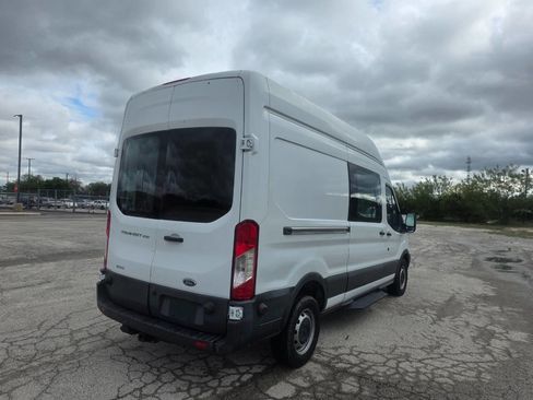 Used 2017 Ford Transit 250 148 High Roof RWD image 4