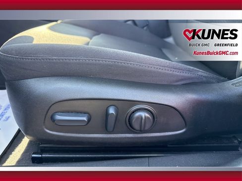 Used 2023 Chevrolet Malibu LT w/ Driver Confidence Package FWD image 22