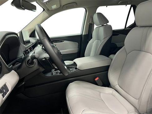 New 2025 Honda Pilot EX-L image 13