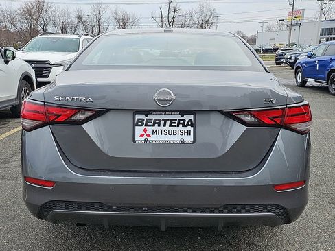 Used 2024 Nissan Sentra SV FWD image 5