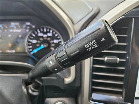 Used 2022 Ford F350 Lariat w/ Tremor Off-Road Package image 12