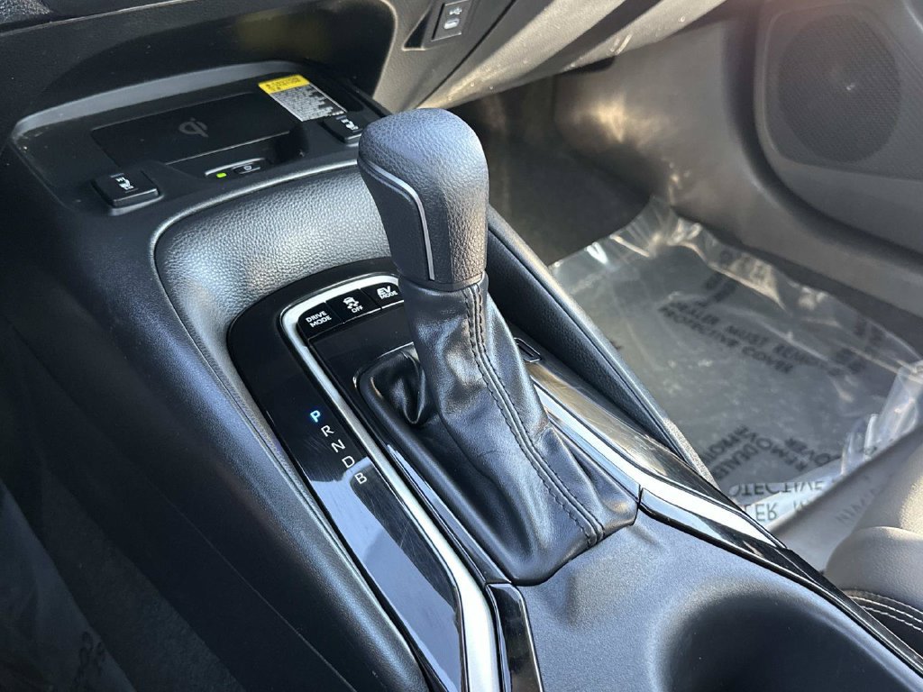 Used 2025 Toyota Corolla XLE FWD image 44