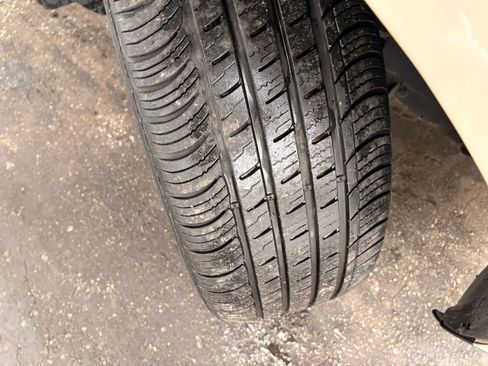 Used 2014 Lincoln MKX AWD w/ Equipment Group 102A image 51