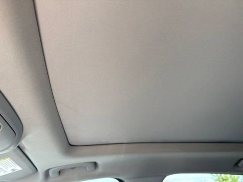 Used 2018 Chevrolet Equinox Premier AWD/4WD image 31