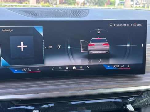 Certified 2025 BMW X5 xDrive50e w/ Parking Assistance Package image 22