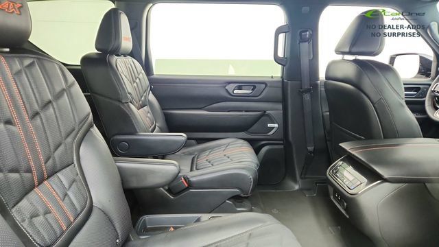 Used 2026 Nissan Armada PRO-4X w/ Captain's Chari Seat Package AWD/4WD image 24