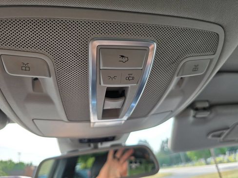 Used 2016 Mercedes-Benz GL 450 4MATIC w/ Premium I Package image 18