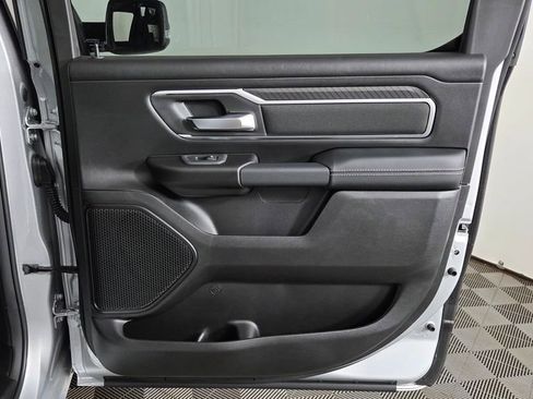 New 2026 RAM 1500 4x4 Crew Cab image 27