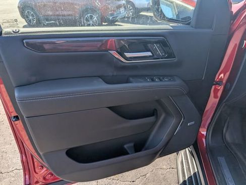 New 2026 GMC Yukon XL Elevation image 14