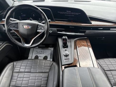 Used 2023 Cadillac Escalade Premium Luxury Platinum w/ LPO, Floor Liner Package AWD/4WD image 10