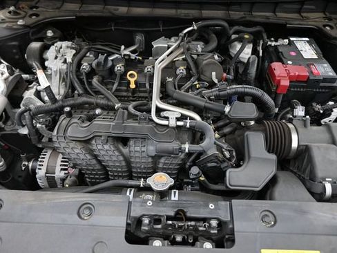 Used 2021 Nissan Altima 2.5 SV FWD image 24