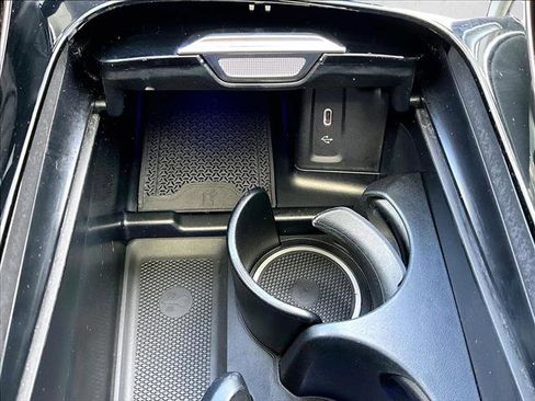 Certified 2023 Mercedes-Benz GLC 300 image 26