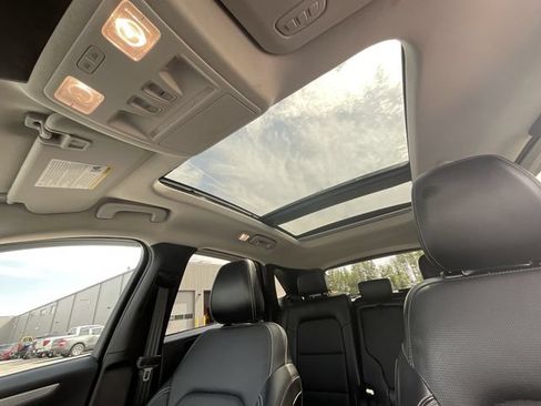 Certified 2023 Ford Escape Platinum AWD/4WD image 23