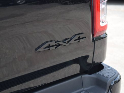 Used 2023 RAM 1500 Big Horn AWD/4WD image 11