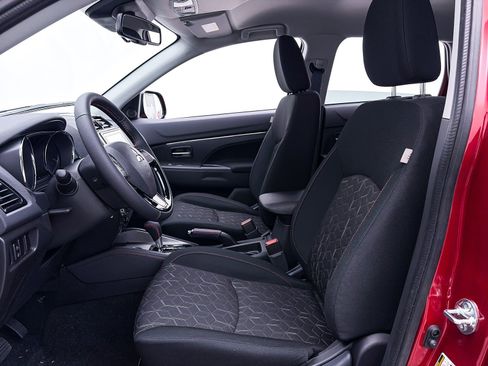 New 2026 Mitsubishi Outlander Sport LE image 9