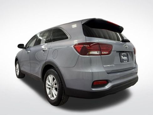 Used 2020 Kia Sorento L image 2