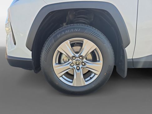 Certified 2022 Toyota RAV4 XLE image 14