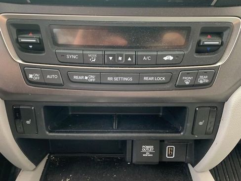 Used 2021 Honda Pilot EX image 14