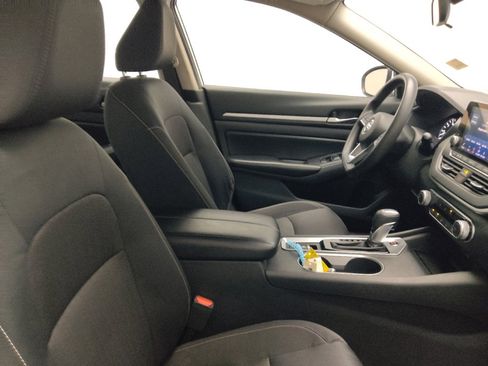 Used 2022 Nissan Altima 2.5 SV AWD/4WD image 21