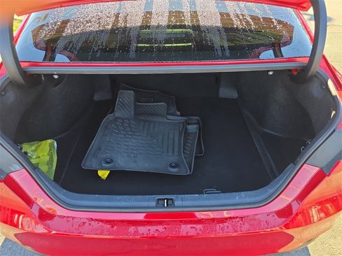 Used 2024 Toyota Camry XLE image 8