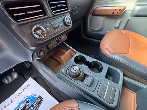 Certified 2022 Ford Maverick Lariat FWD image 37