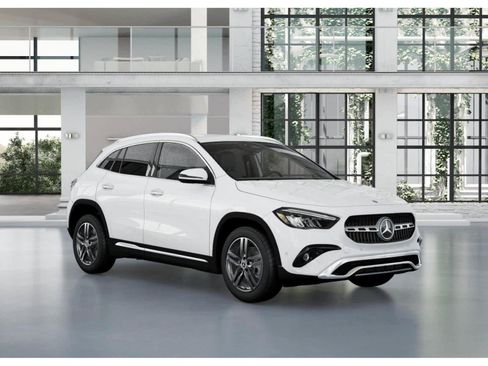 Used 2026 Mercedes-Benz GLA 250 image 10