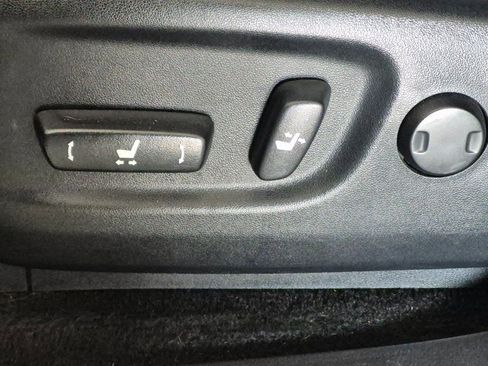 Used 2020 Toyota 4Runner Nightshade image 15