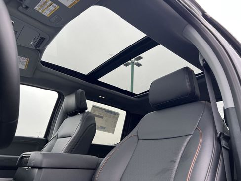 New 2026 Ford F350 Lariat w/ Black Appearance Package image 47