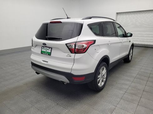 Used 2018 Ford Escape SE image 9