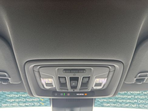 Used 2022 GMC Sierra 1500 Denali w/ Denali Reserve Package image 27