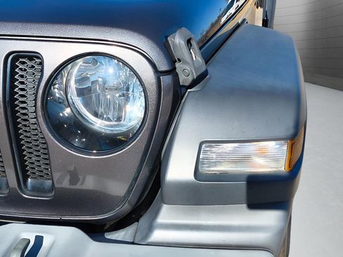 Used 2021 Jeep Wrangler Unlimited Sport image 12