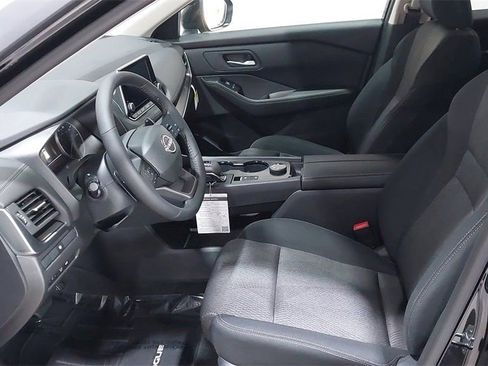 Used 2026 Nissan Rogue SV image 20